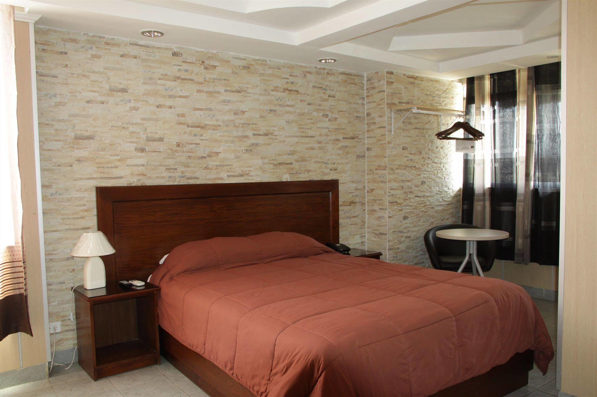 Hotel Roma Plaza Panama City Exterior photo